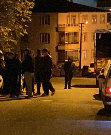 Kocaeli’de 16 yaşındaki genç evde başından vurulmuş halde bulundu