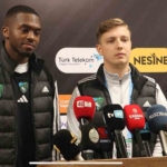 Anfernee Dijksteel: "Galibiyet alamadığımız için herkeste hayal kırıklığı var"