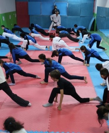 Kartepe’de çocuklara ücretsiz spor eğitimi