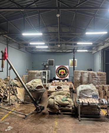 Bursa’da sahte kahve operasyonu: Tonlarca ürün ele geçirildi