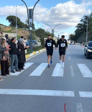 Üniversiteli gençler, Gazze için koştu