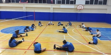 Bilecik’te spor okullarında voleybol antrenmanları sürüyor