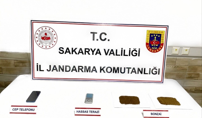 Sakarya’da uyuşturucu operasyonunda yakalanan zanlı tutuklandı