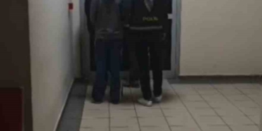 Kocaeli’de duvarlara yasa dışı bahis reklamı yazan 2 şüpheli yakalandı