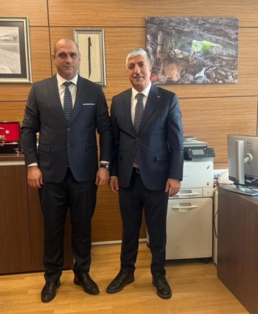 Dilovası’nda sahil düzenlemesi projesi için imzalar atıldı