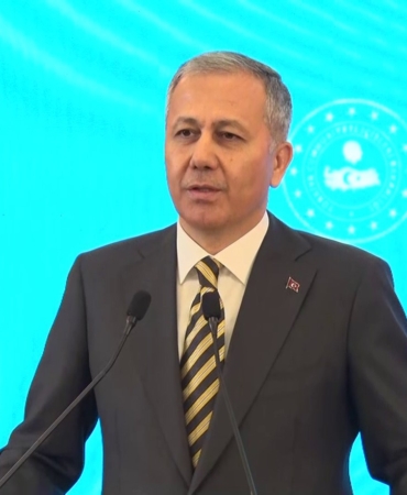 İçişleri Bakanı Ali Yerlikaya: "İstanbul’da 339 suç örgütünü çökerttik, 6 bin 31 şahsı tutukladık"
