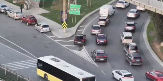 Beykoz’da "kaynak manevrası" pahalıya patladı: 32 sürücüye 69 bin lira ceza kesildi