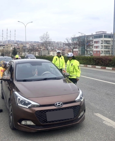 Bilecik’te ambulansa yol ver uyarısı