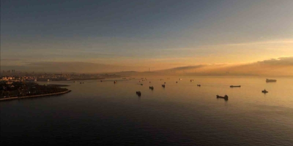 İstanbul’a çöken pus ve hava kirliliği dron ile görüntülendi