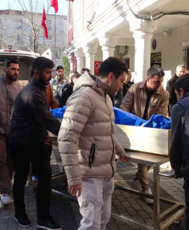 Sultanbeyli’de motosiklet kazası: 3 çocuk babası hayatını kaybetti