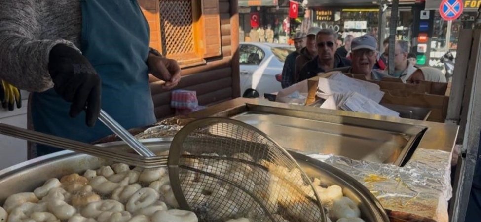 Bursa’da taksicilerden yürek ısıtan şehitler hayrı