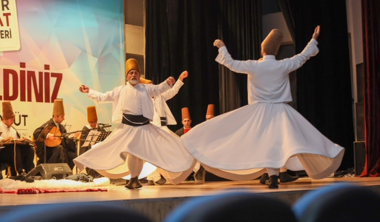 Körfez’de Hz. Mevlana’nın vuslatının 752. yılı anıldı