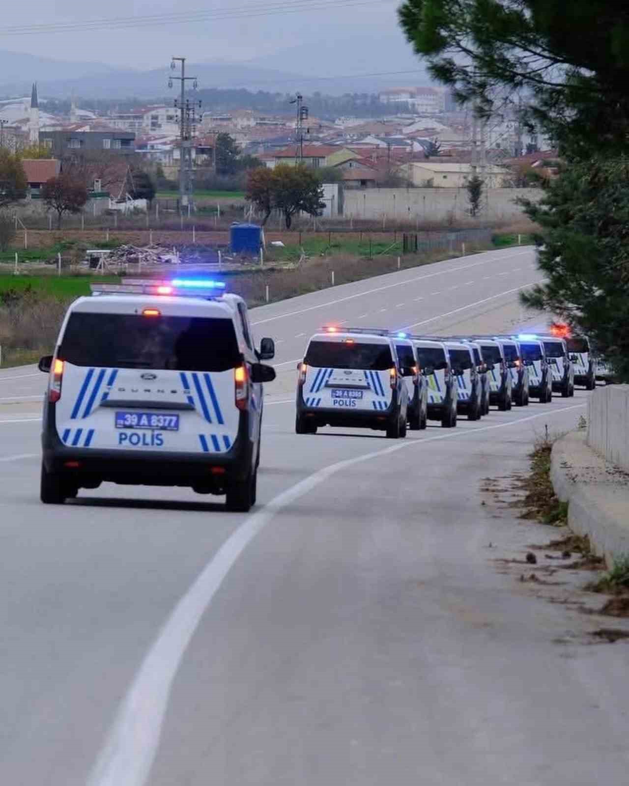 Kırklareli’nde Emniyet teşkilatına 64 yeni araç