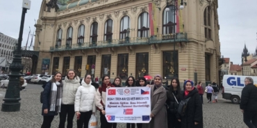 Bilecik’te tekstil öğrencileri Prag’da inovasyon eğitimi aldı