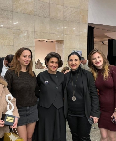 Seramik ve Cam Bölümü öğrencilerinden İzmir’de önemli başarı