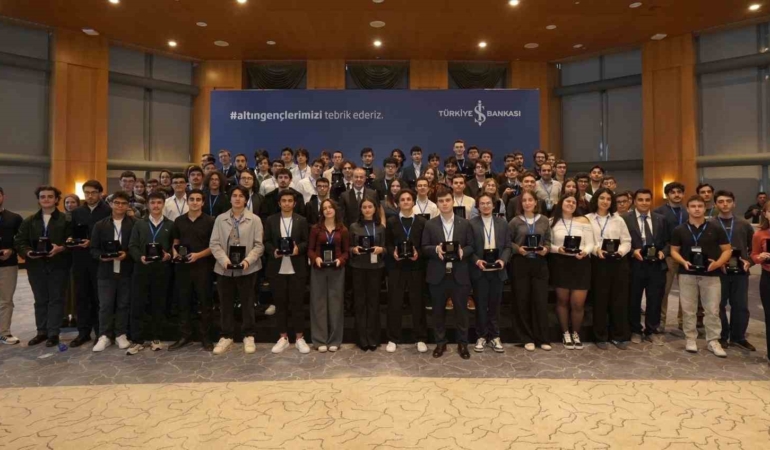’Altın Gençler’ geleneğiyle 54 yılda 4 bine yakın genç ödüllendirildi