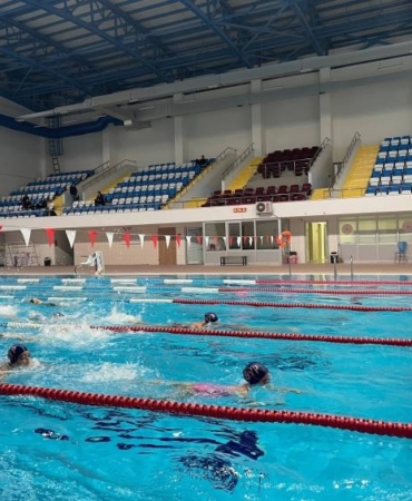 Bilecik’te yüzme havuzunda yoğun antrenman mesaisi