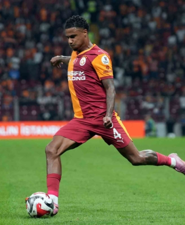 Ismail Jakobs ve Cherif Ndiaye, Senegal’in Afrika Uluslar Kupası kadrosunda yer aldı