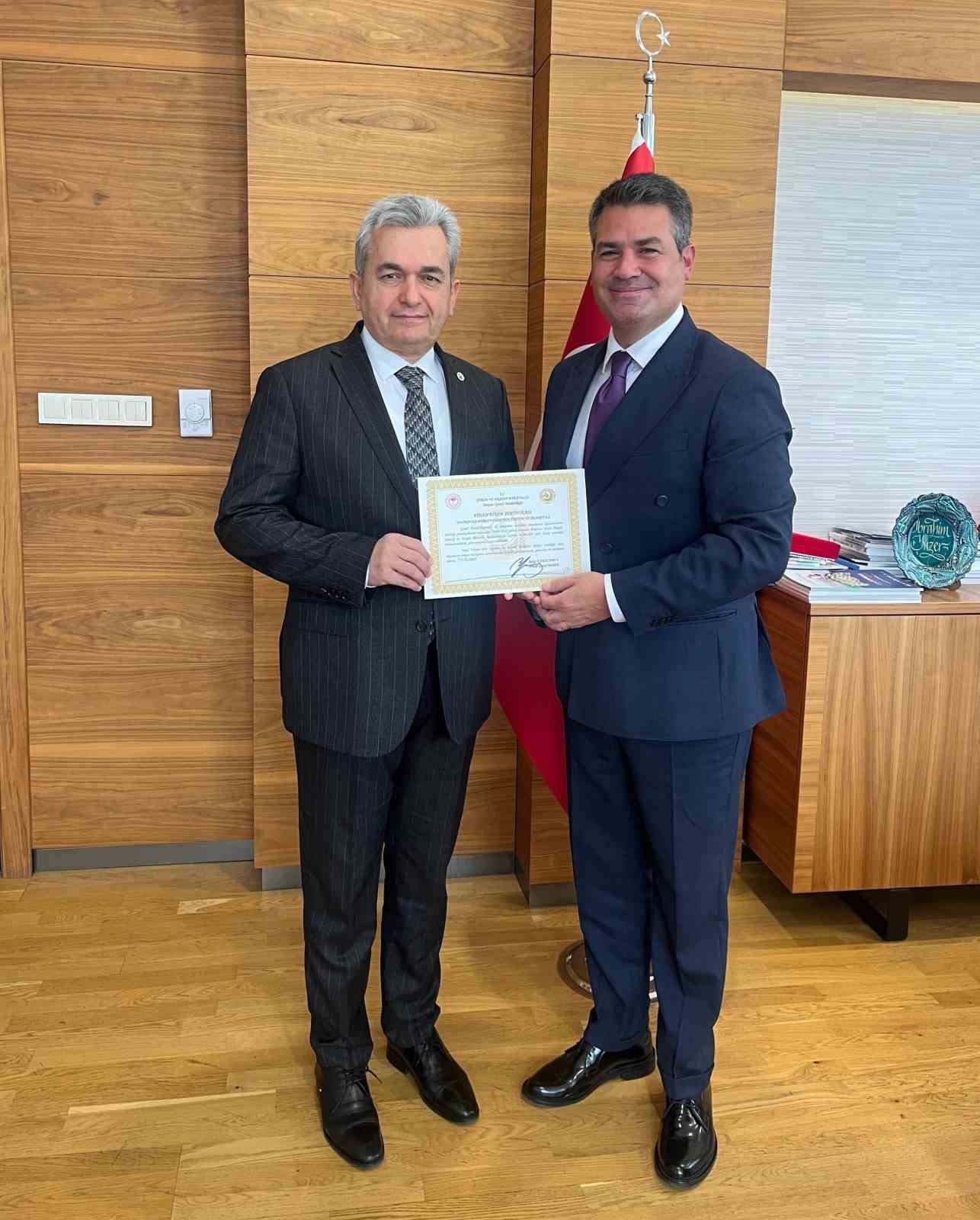 Yeniköy Kemerköy Enerji’ye 4 milyon fidan için takdir belgesi