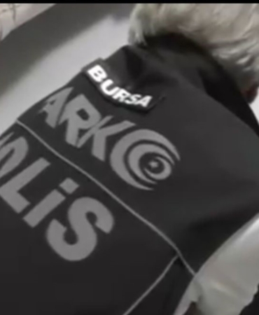 Bursa’da yılbaşı öncesi binlerce genci zehirlenmekten böyle kurtardılar: 34 kişi tutuklandı