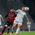 Trendyol Süper Lig: Fatih Karagümrük: 1 - Kocaelispor: 1 (Maç sonucu)