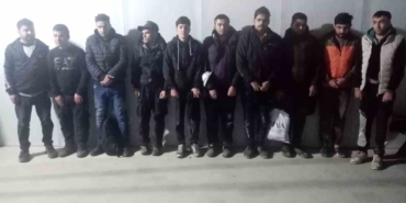 Edirne’de 20 kaçak göçmen sınırda yakalandı