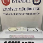 Tuzla’da düzenlenen narkotik operasyonunda 2 kilo 389 gram uyuşturucu ele geçirildi
