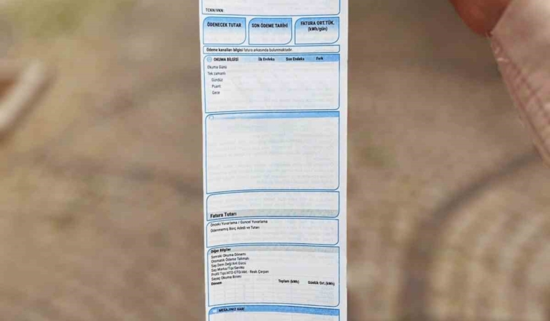 Yardımsever iş insanı, binden fazla abonenin elektrik faturasını ödedi