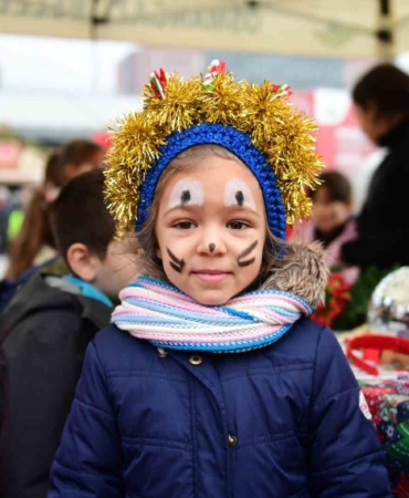 Yeni Yıl Festivali Osmangazi Meydanı’nda yoğun ilgi görüyor