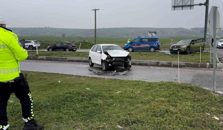 Edirne’de otomobiller çarpıştı: 7 yaralı