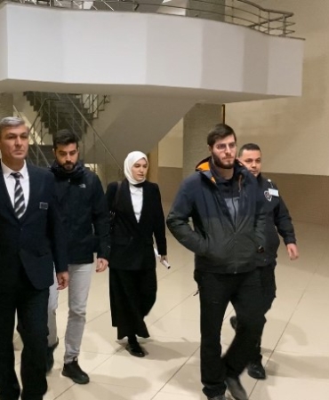 Zehra Kınık 2 yıl 6 ay hapis cezasına çarptırıldı