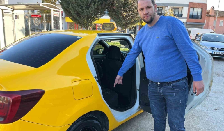 Bursalı taksici yaşlı çiftin araçta unuttuğu 5500 Euro’yu teslim etti