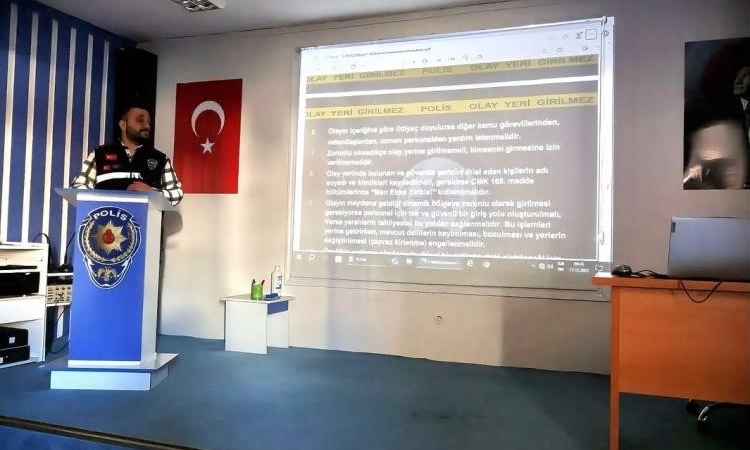 Bilecik’te polislere şüpheli paket ve olay yeri eğitimi