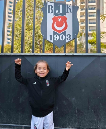 Bilecikli minik yetenek Ömer Ergen, Beşiktaş altyapısına seçildi