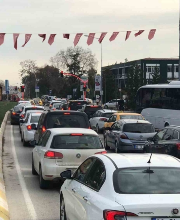 Edirne’de trafiğe kayıtlı araç sayısı 207 bin 555’e ulaştı