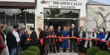 Koleksiyoner Ebru Turhan’ın sergisi, sanatseverleri doğayla buluşturdu