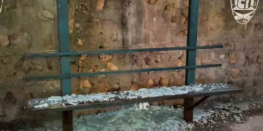 Beykoz’da durak camlarını hedef alan iki şüpheli yakalandı