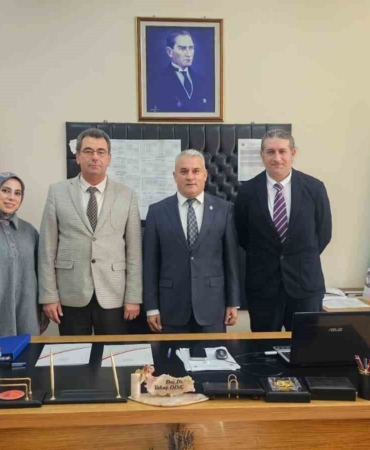 Ayvalık Meslek Yüksekokulu ile AYAL arasında iş birliği protokolü