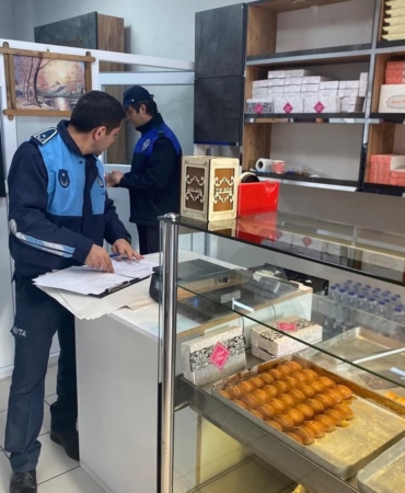 Babaeski’de tatlı üretimi ve satışı yapan iş yerleri denetlendi