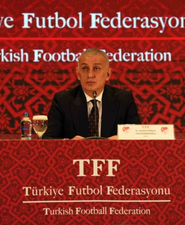 İbrahim Hacıosmanoğlu: "Yıllardır Türk futbolunun sorunları kapının arkasına süpürülüp atıldı"