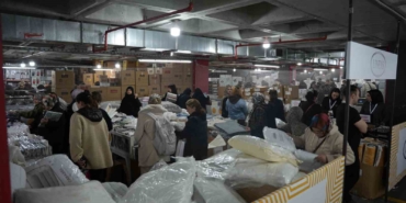 Bahçelievler’de vatandaşlar AVM’deki alışveriş indirimine koştu