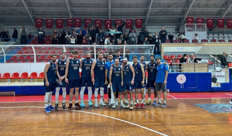 Çayırova Belediyesi, Kağıtspor’u mağlup etti