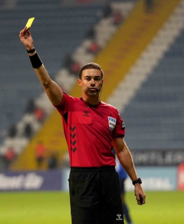 Fenerbahçe - Beşiktaş maçını Oğuzhan Çakır yönetecek