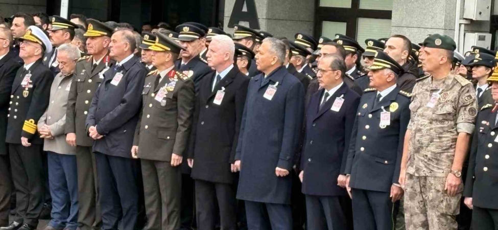 Çekmeköy’de çıkan çatışmada şehit olan Emre Albayrak için emniyette tören düzenleniyor