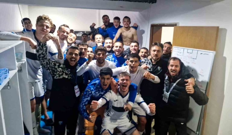 TFF 2. Lig: Karacabey Belediyespor: 3 - Beykoz Anadoluspor: 1