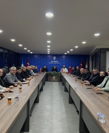 AK Parti Bilecik’te haftalık il yönetim kurulu toplantısı yapıldı