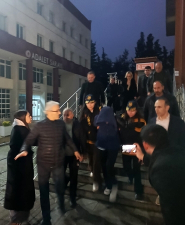 Güllü’nün kızı annesini öldürme suçlamasıyla tutuklandı