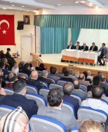 Edremit’te 1. dönem sonu değerlendirme toplantısı gerçekleştirildi