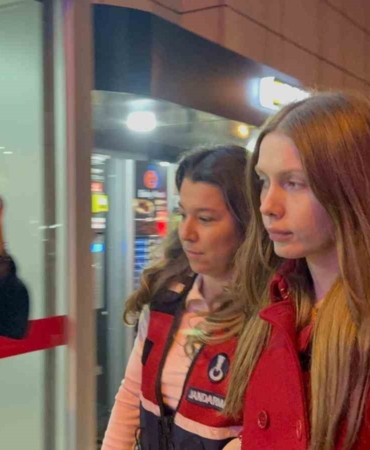 Uyuşturucudan gözaltına alınan ünlüler sağlık kontrolünden geçirildi