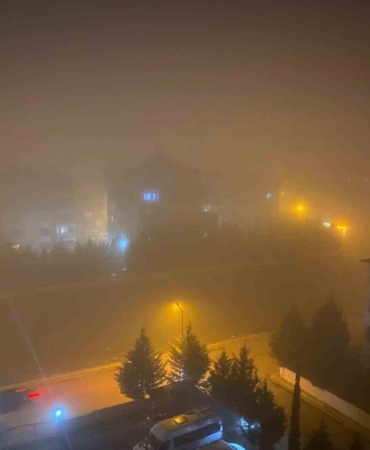 Yenişehir’de sis etkili oldu, görüş mesafesi 1 metreye kadar düştü